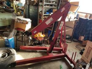 lot 5866 image: Ex-Cell 2 Ton Engine Crane W 1000