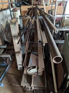 lot 5909 image: Scrap Metal With Shelf