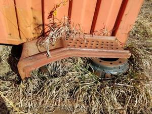 lot 5915 image: Automotive Ramps