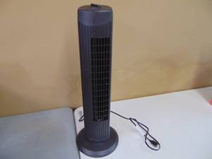 lot 5345 image: Mainstays Tower Fan