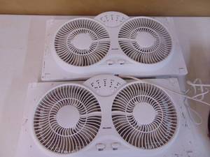 lot 5353 image: 2 Window Fans