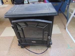 lot 5426 image: Heater - Electric Fireplace