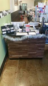 lot 2 image: Granite counter top on casters