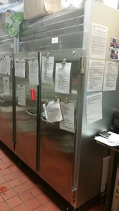 lot 14 image: Traulsen G20010 52in G Series Solid Door Reach In Refrigerator With Double Doors