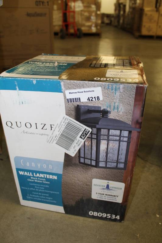 lot 4218 image: Quoizel Canyon Outdoor Wall Light