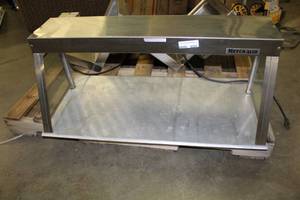 lot 4551 image: Warming Station