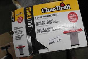 lot 4098 image: Char-Broil Cover