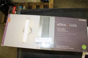 lot 4496 image: Allen & Roth Vanity Light 076085