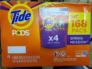 lot 15057 image: Tide PODS Liquid Laundry Detergent Pacs, Spring Meadow, 152 count