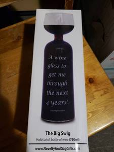 lot 17407 image: The Big Swig