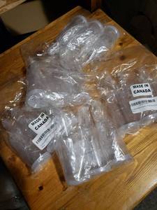 lot 17427 image: qty 15 airlock for wine making