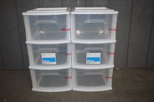 lot 13 image: 2 Room Essentials 3 Drawer Carts