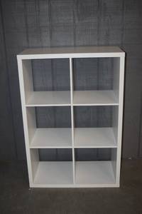 lot 18 image: 6 Cube Organizer Shelf White