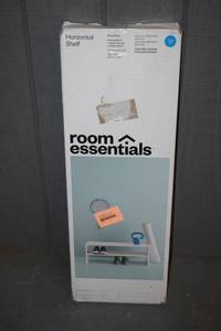 lot 31 image: Room Essentials 31 Stackable Organizer White