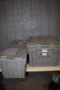 lot 99 image: 2 Storage Totes