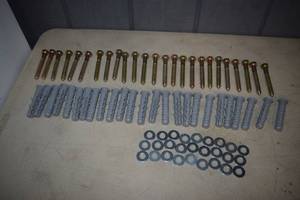 lot 118 image: 25 Anchor Bolts