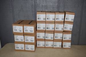 lot 181 image: 22 Kwikset Dummy Handles and Knobs