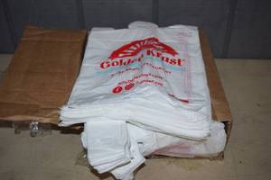 lot 212 image: 1000 T-shirt Bags