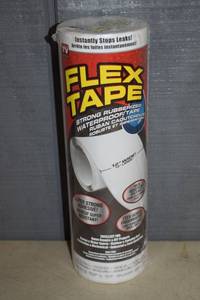lot 224 image: Roll Flex Tape 12 x 10 Foot White