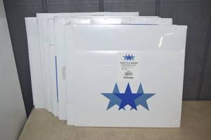 lot 333 image: 10 Gift Box Packages