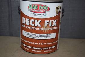lot 334 image: Gallon Mad Dog Deck Fix Primer