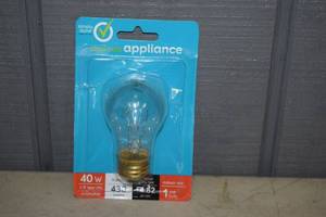 lot 377 image: 12 Appliance Bulbs 40 Watt