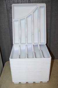 lot 401 image: 18 Silverware Trays