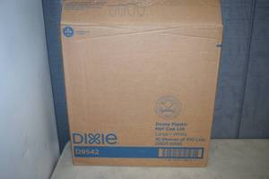 lot 459 image: 1000 Dixie Dome Plastic Hot Cup Lids