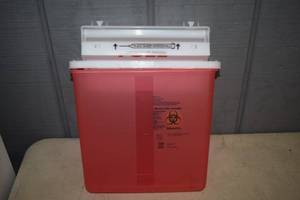 lot 480 image: 20 Coviden Sharp Safety Sharps Containers