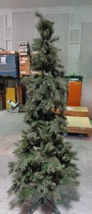lot 3085 image: 7 Christmas Tree