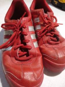 lot 2404 image: Samoa Size 6.5 Shoes