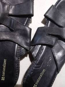 lot 2443 image: Sandals and Jellies