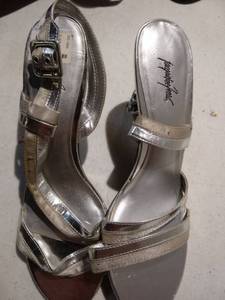 lot 2446 image: Silver Heels and Black Heels
