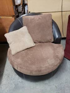 lot 1011 image: Faux Leather Brown Beige Swivel Chair