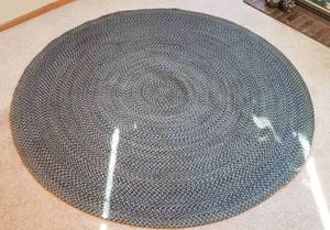 lot 4181 image: Blue & Cream Braided Round Rug - 7 12 ft. diameter