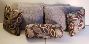 lot 4196 image: Lot of 5 Accent Pillows - 2 Slate Blue Tufted Squares (16 in.), 2 Brown Blue Leaf Pattern Squares (14 in.), and 1 Cylindrical (21 in.x 7 in.)
