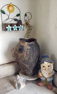 lot 4222 image: Lot of Outdoor Decor - Fish Vase , Gnome, Decorative Rock, and Wall Hangings