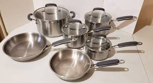 lot 4259 image: Set of Kitchen Aid Stainless Steel Cookware - 6 pieces and 4 lids