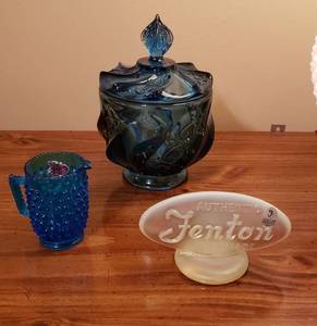 lot 4331 image: Lot of 3 Fenton Items - Sign Plate, Mini Pitcher and Paisley Designed Blue Lidded Candy Dish