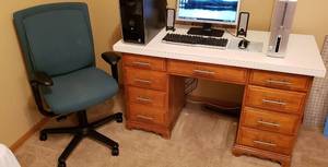 lot 4346 image: White Forima Top Desk - 8 drawer and Green Cloth Office Chair - contents on Top NOT included