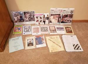 lot 4355 image: Lot of Sewing Patterns