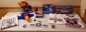 lot 4369 image: Lot of KU Decor, T-shirts (XLXXL), Puzzles, and Jayhawk Items