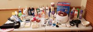 lot 4383 image: Lot of Bathroom Products