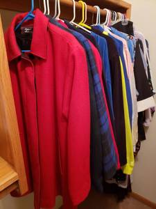 lot 4385 image: Womens Clothing Mostly 1X
