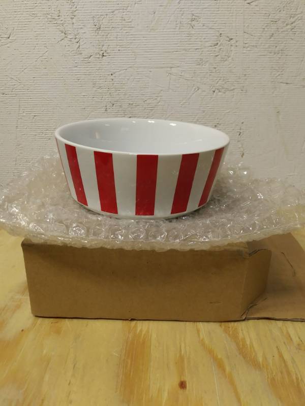 lot 6281 image: Waggo Stripey Soiree Small Dog Bowl