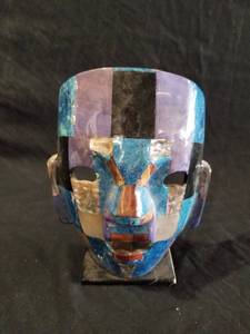 lot 7537 image: Face Mask Figurine