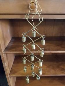 lot 7548 image: Metal Bells Wind Chime