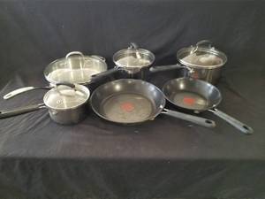 lot 7600 image: T Fal SS Cookware Set