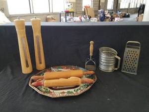 lot 7602 image: Vintage Kitchen Utensils & Wood S&P Set