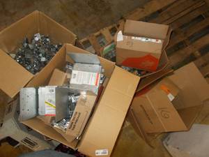 lot 5397 image: Misc Decking supplies